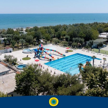 Club Del Sole Stork Family Collection Otel Giulianova Dış mekan fotoğraf