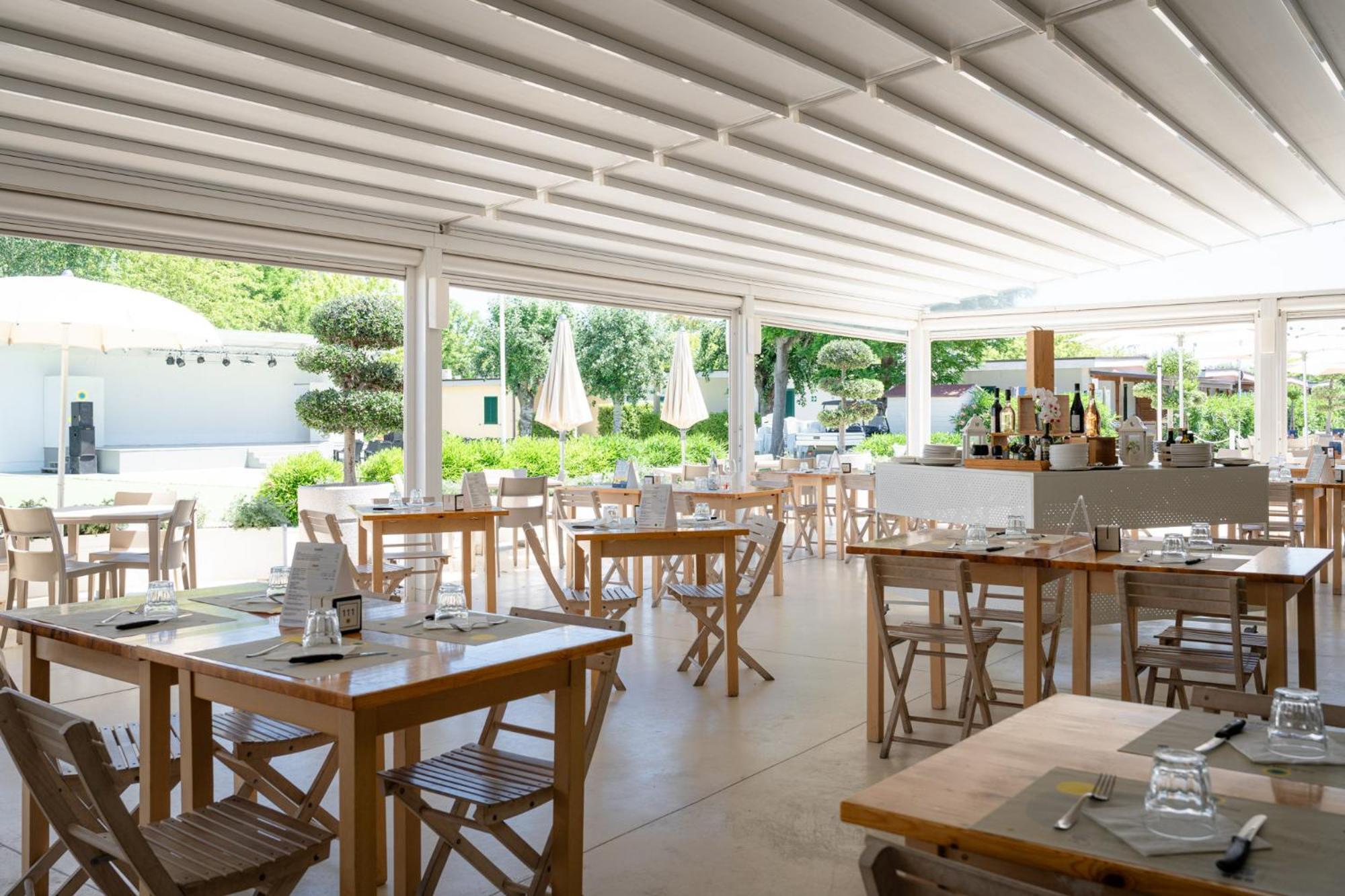 Club Del Sole Stork Family Collection Otel Giulianova Dış mekan fotoğraf