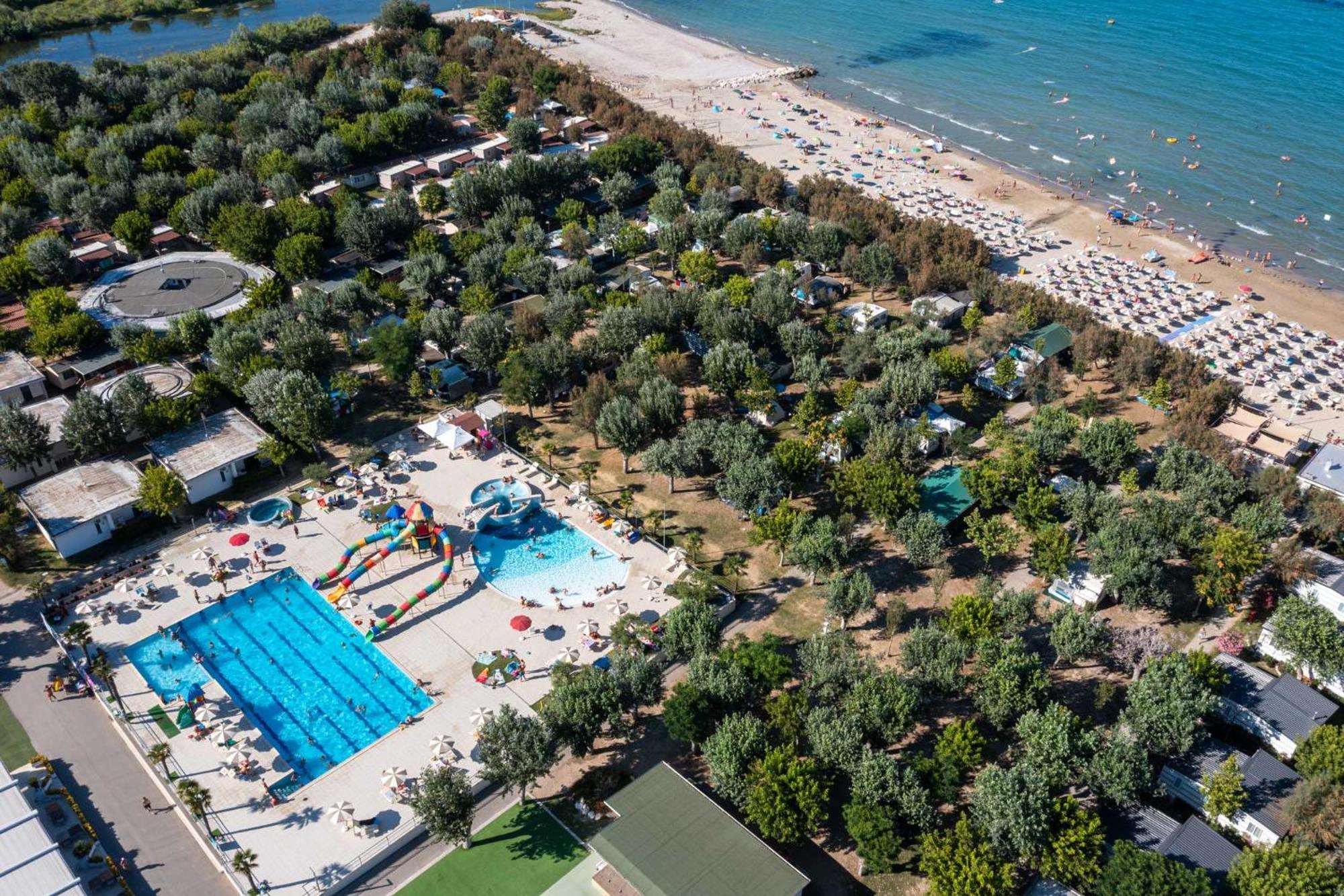 Club Del Sole Stork Family Collection Otel Giulianova Dış mekan fotoğraf